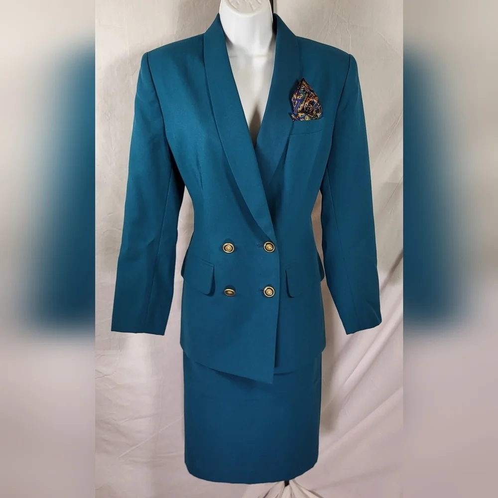 Vintage Teal Green Classic LE SUIT Pencil Skirt Suit - Size 8P - Picture 1 of 7